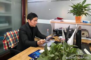 运动员徐远征的母亲 前国家队员 不会有人说走步了把